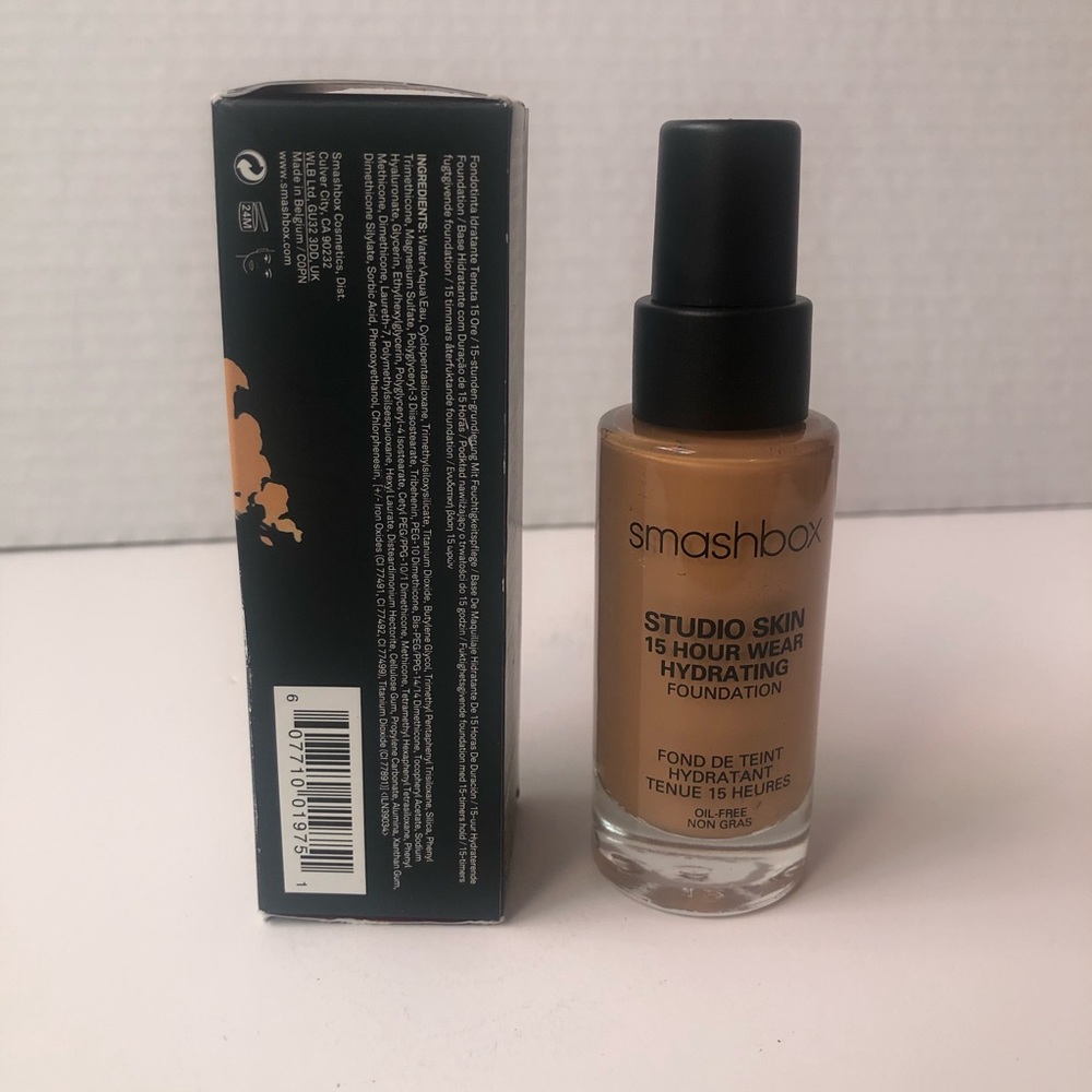 SmashBox Studio Skin - Picture 4 of 5